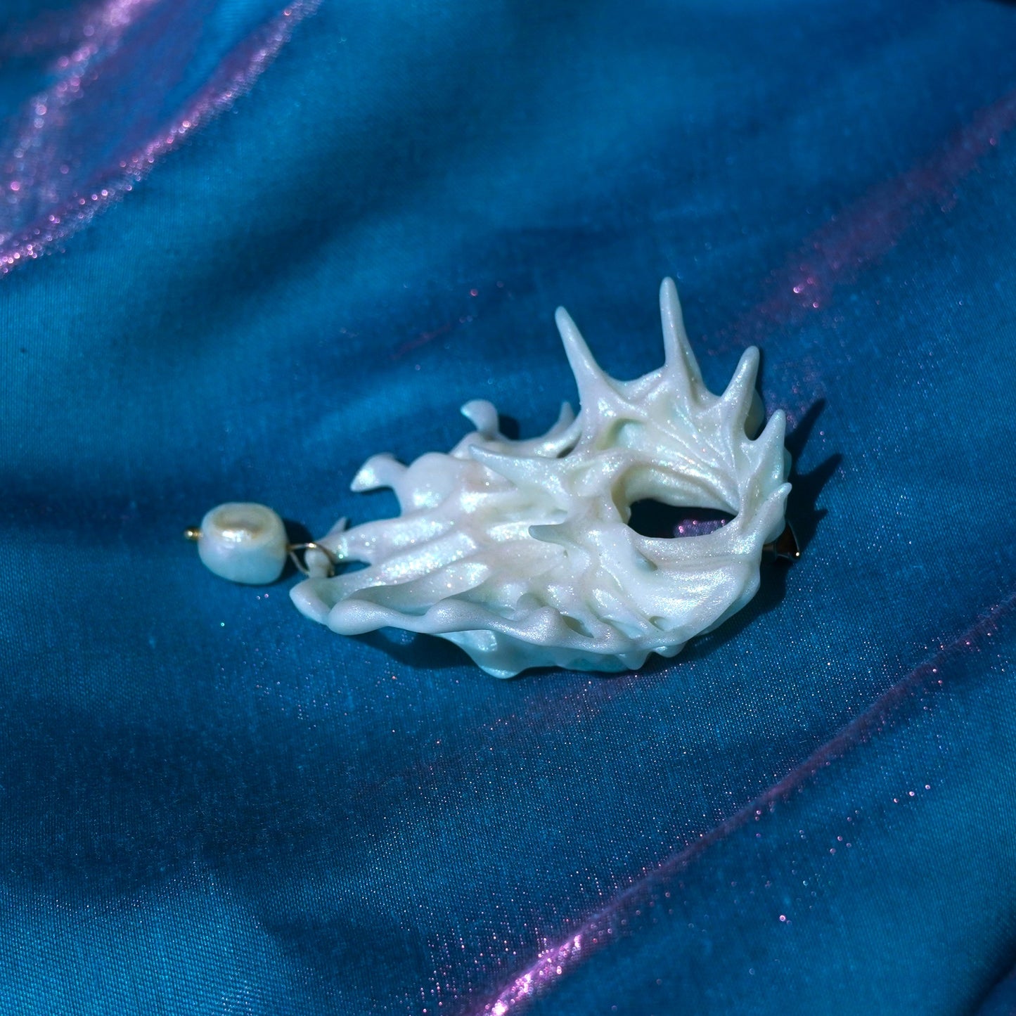Catilina Conch Brooch